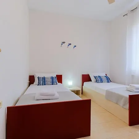 Сasa de vacaciones Summer Countryside Hideaway With Garden, *