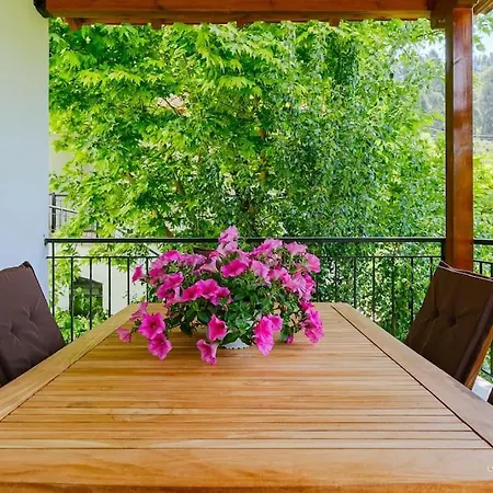 Сasa de vacaciones Summer Countryside Hideaway With Garden,